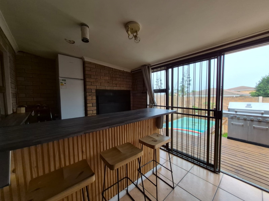 3 Bedroom Property for Sale in Sonstraal Heights Western Cape